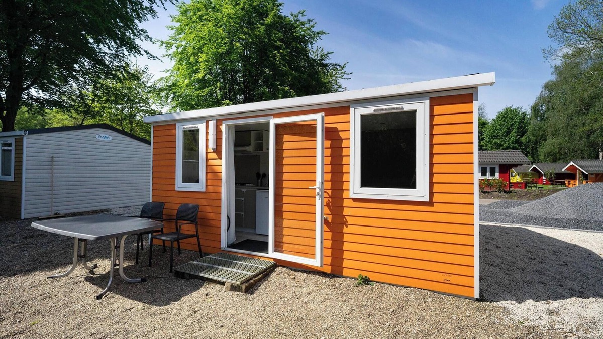 Municipality of Amstelveen House | Chalet with a furnished garden