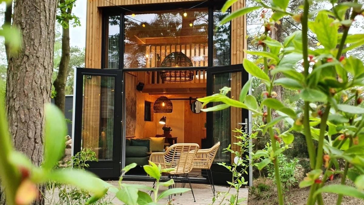 Belfeld House | Chalet with a terrace