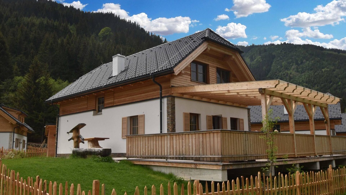 Donnersbachwald Ski Chalet | Chalet with terrace, sauna and outdoor spa