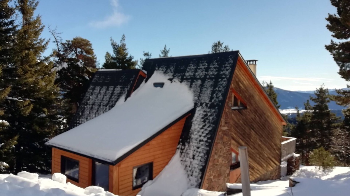 Puyvalador Ski Chalet | Chalet with unobstructed view of capcir at 1700m close to nature