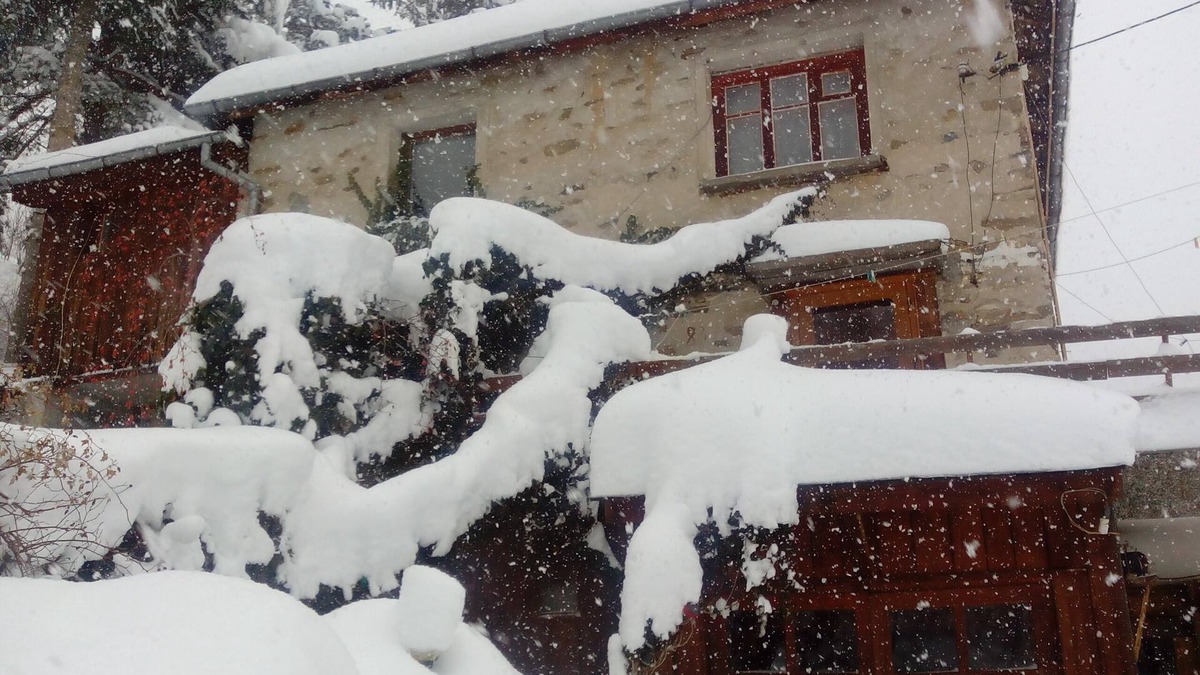 Chepelare House | Chalet Zornica is a 250 old stone mountain house.Breathtaking view.Beautiful