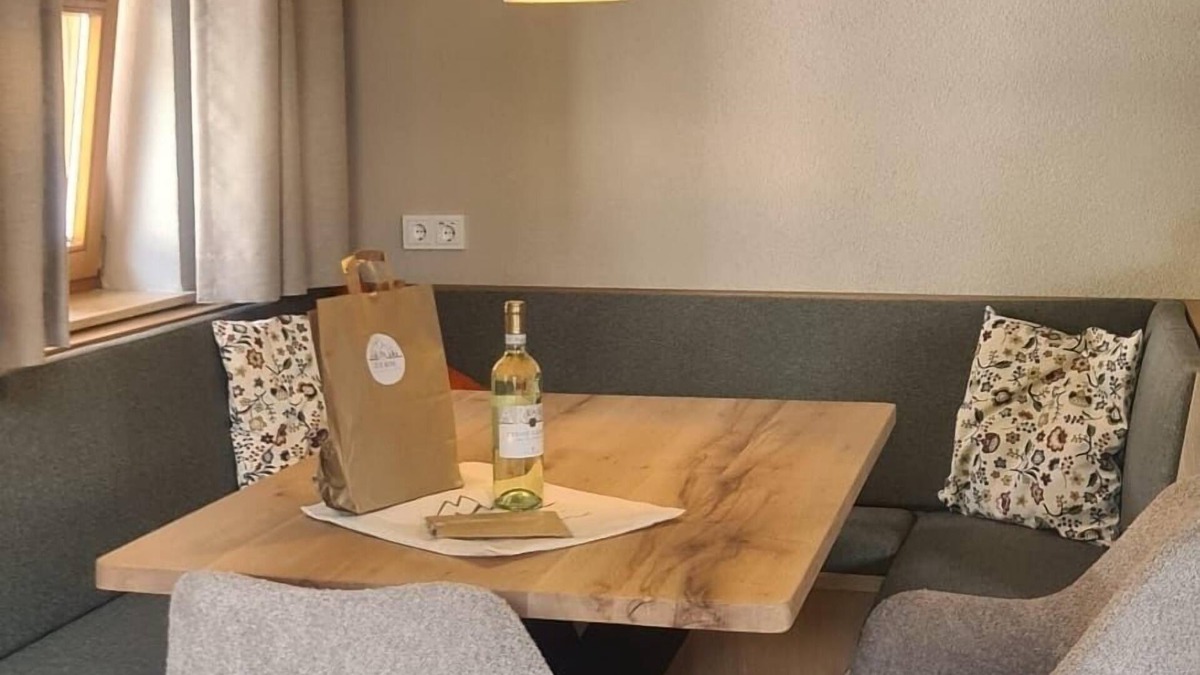Berwang Apartment | Chalet zur Rose 2-room apartment "Zyklame" 2-7 persons (80m2)