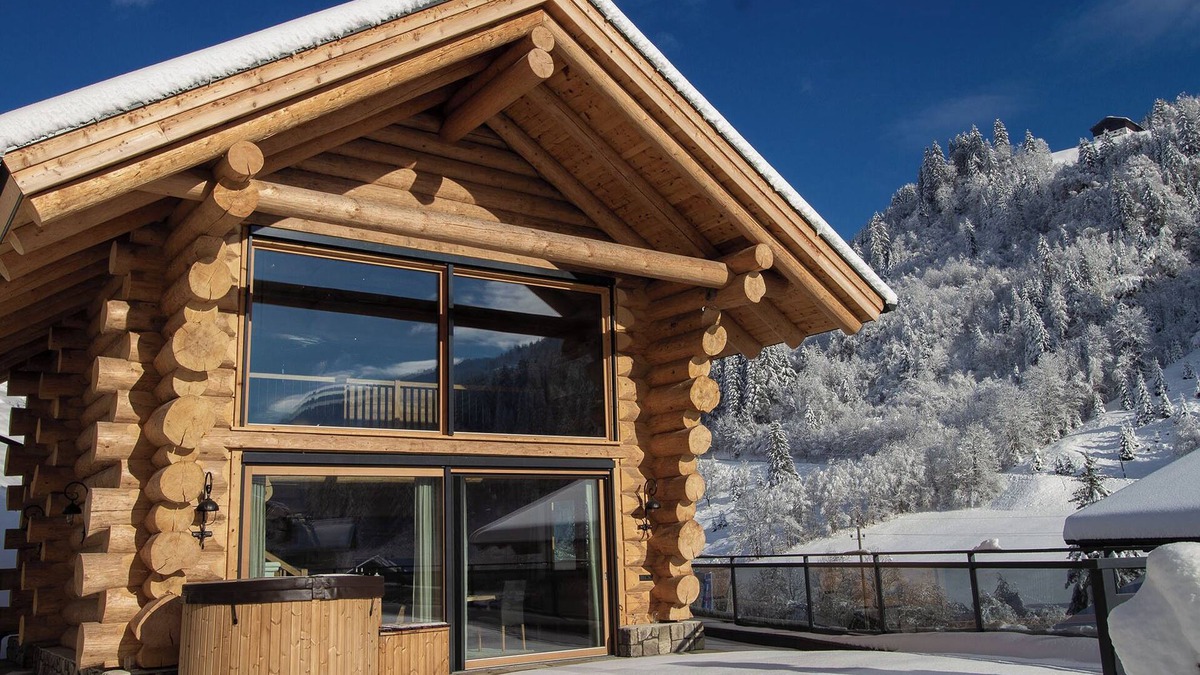 Grossarl Ski Chalet | Chalet "Zwoasom" with Mountain View, Private Terrace & Wi-Fi
