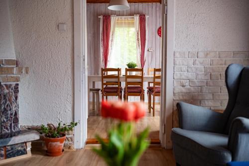 Kovarska Villa | Chalupa pod stromy