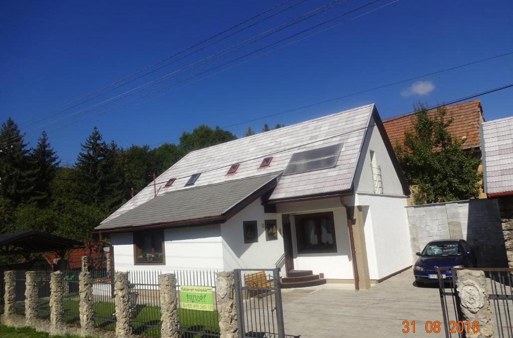 Lucky House | Chalupa pri vodopade
