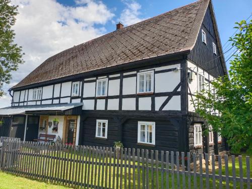 Arnoltice House | Chalupa u Trojanů