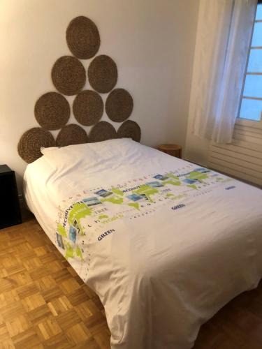Ris Orangis House | Chambre au calme dans résidence avec terrain de tennis