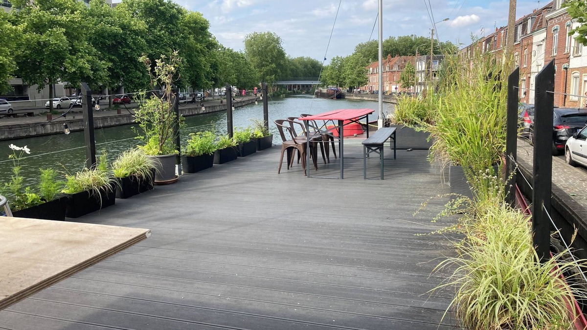 Bois Blancs Boat Rental | Chambre Chez L'habitant, sur une Péniche, à Lille,