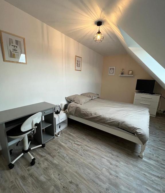 Glos House | Chambre chez thomas