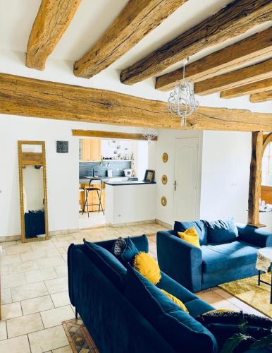 Beaumont-du-Gatinais House | Chambre Cosy avec salle de bain privée