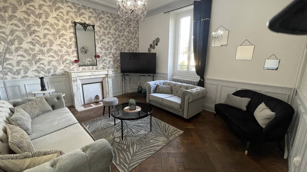 Epinac Bed & Breakfast | Chambre Cuir