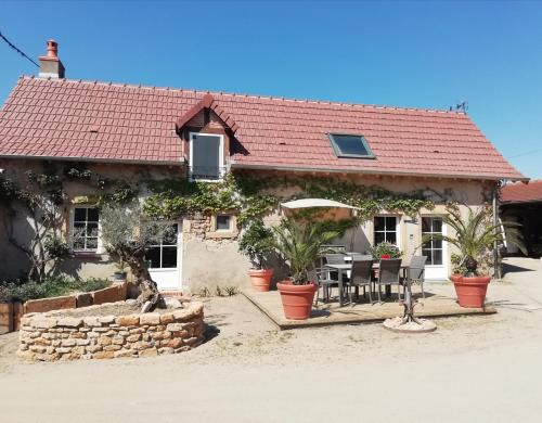 L'Hopital-le-Mercier Bed & Breakfast | Chambre d'hôtes Domaine de la Guinchère