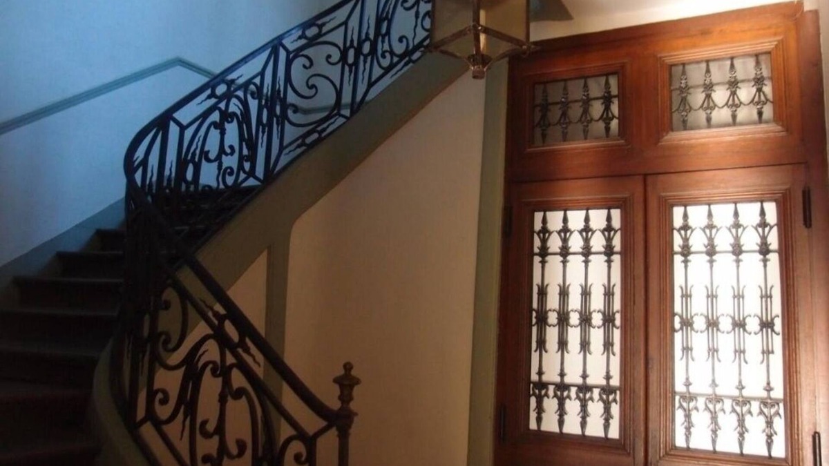 Dourdan Bed & Breakfast | Chambre D'hôte du Château