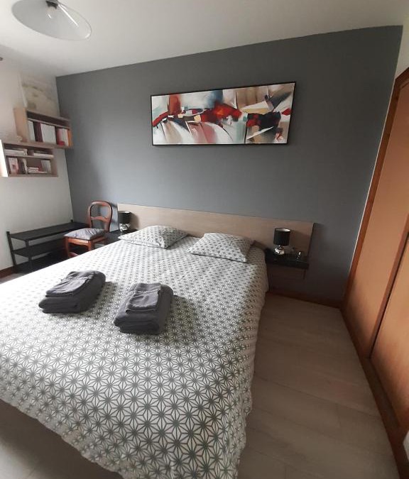 Brains Bed & Breakfast | Chambre d'hôte le Bois Joli