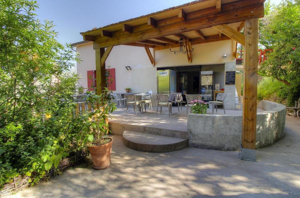Alando Bed & Breakfast | Chambre d'hôtes couvent d'Alando