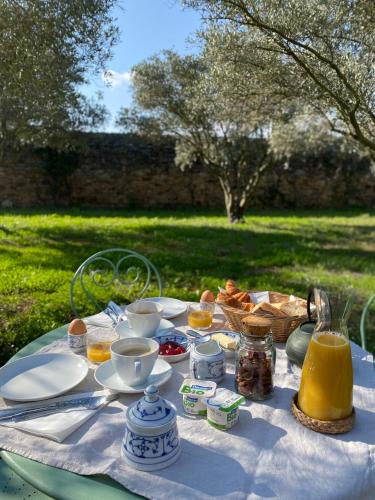 Boutenac Bed & Breakfast | Chambre d'Hôtes Dahlia - Boutenac