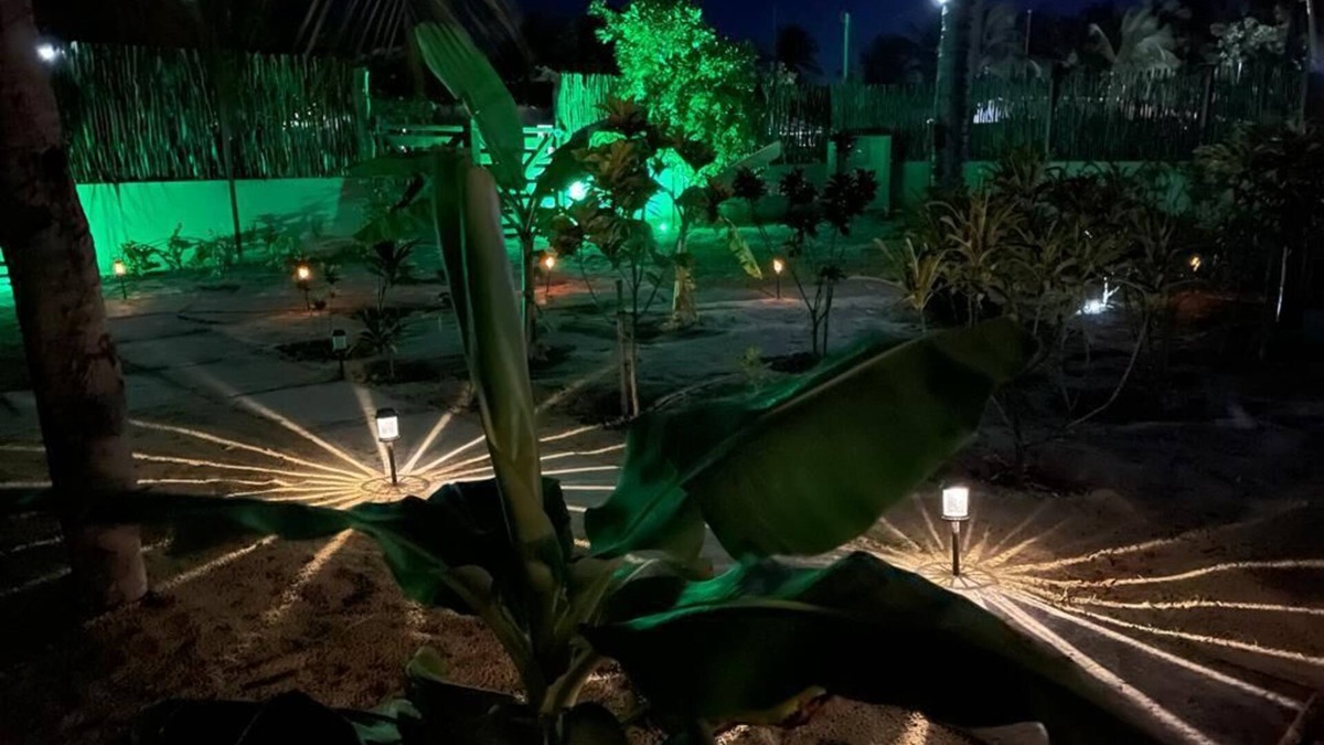 Atins Bed & Breakfast | Chambre D'hôtes Dans Villa Avec Jardin à Atins