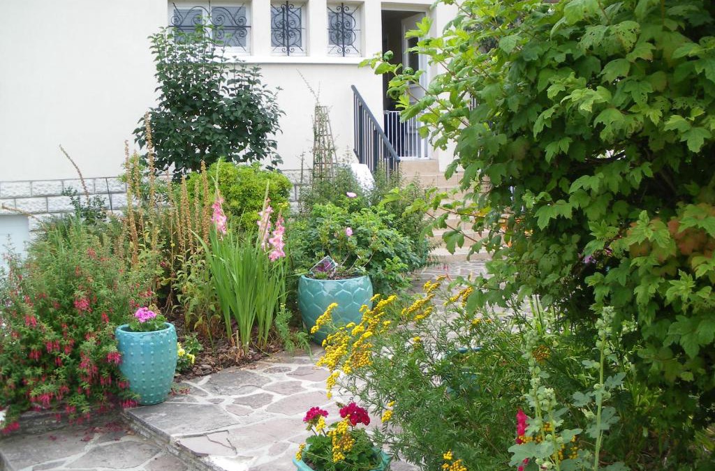 Vernouillet Bed & Breakfast | Chambre d'Hôtes - DOUCE NUI-THE