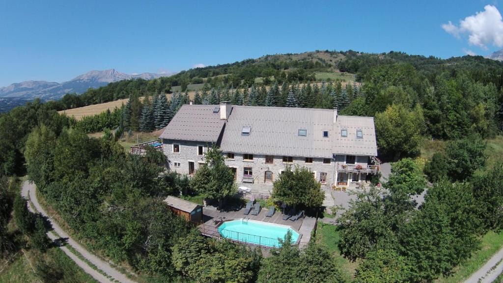 Chabottes House | Chambre d'Hôtes La Grange des Ecrins