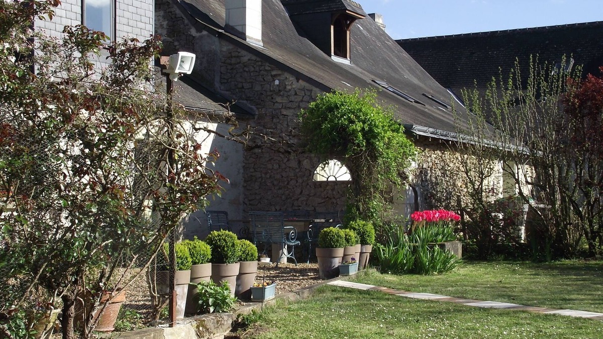 Cheille Bed & Breakfast | Chambre d’hôtes Le Vaujoint