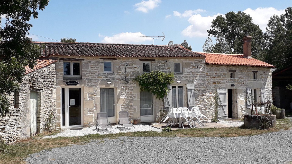 Liez Bed & Breakfast | Chambre d'Hote La Gauviniere