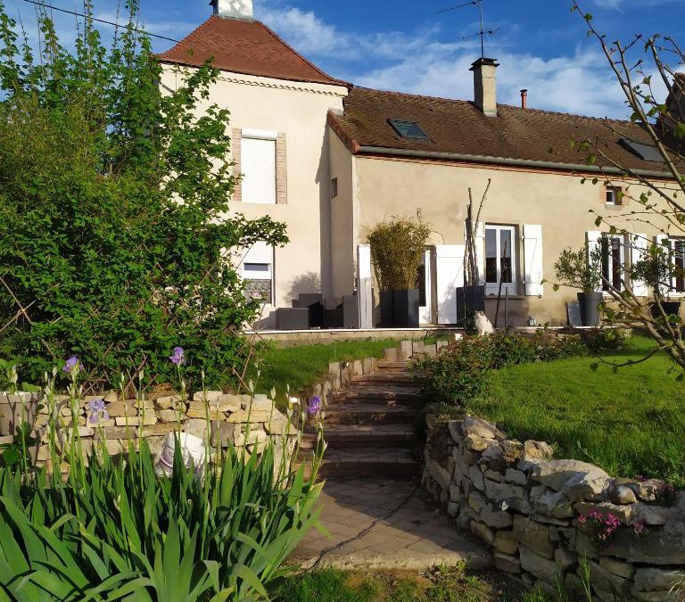 Saint-Remy-en-Rollat House | Chambre dans colombier à 10 mn de Vichy