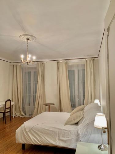 Boulogne-sur-Gesse Apartment | Chambre