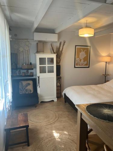 Garrigues House | Chambre indépendante au Joli Mazet à Nîmes idéalement situé entre la garrigue et la ville