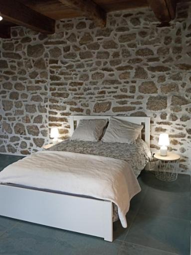 Junhac House | Chambre indépendante - style studio - avec jardin à la campagne