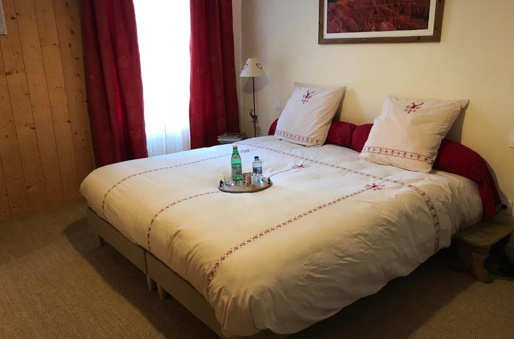 Treffort Bed & Breakfast | Chambre LA LONGERE