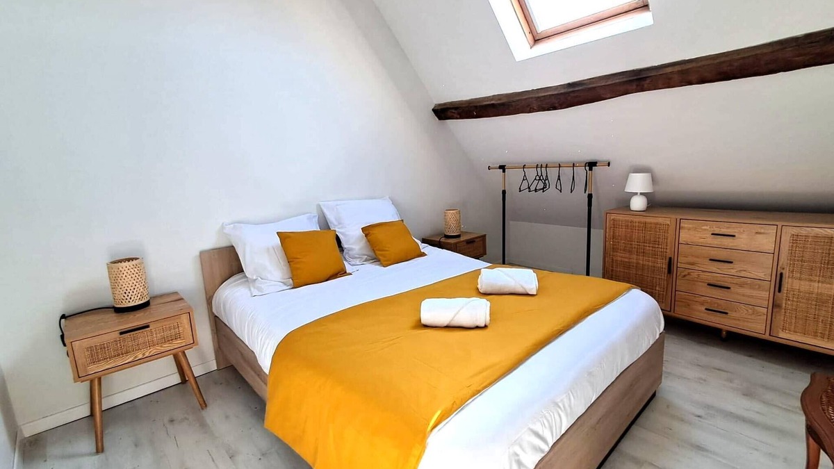 Evaux-les-Bains Apartment | Chambre La Petite Creuse - Colocation entre curistes