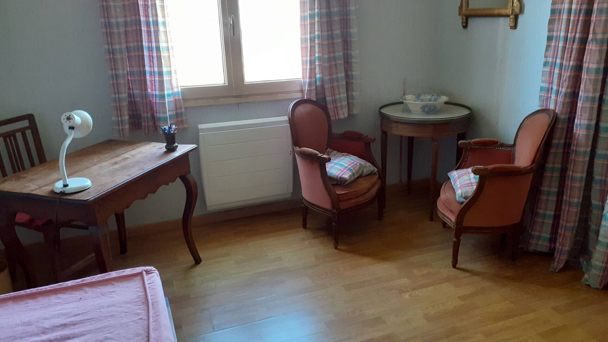 Varilhes Bed & Breakfast | Chambre Lumineuse Dans Maison Familiale Calme