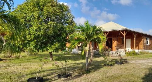 La Desirade House | Chambre Maison Kumba