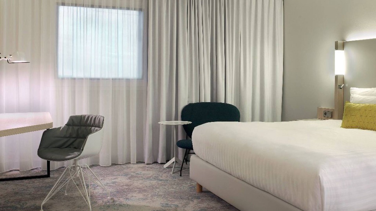 Le Mesnil-Amelot Apartment | Chambre moderne | À 4km de CDG + navette gratuite