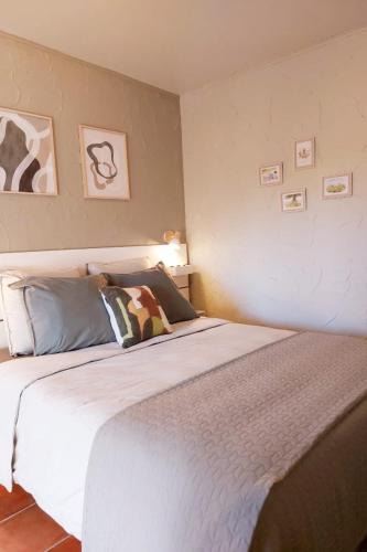 Ayguetinte Bed & Breakfast | Chambre Porthos