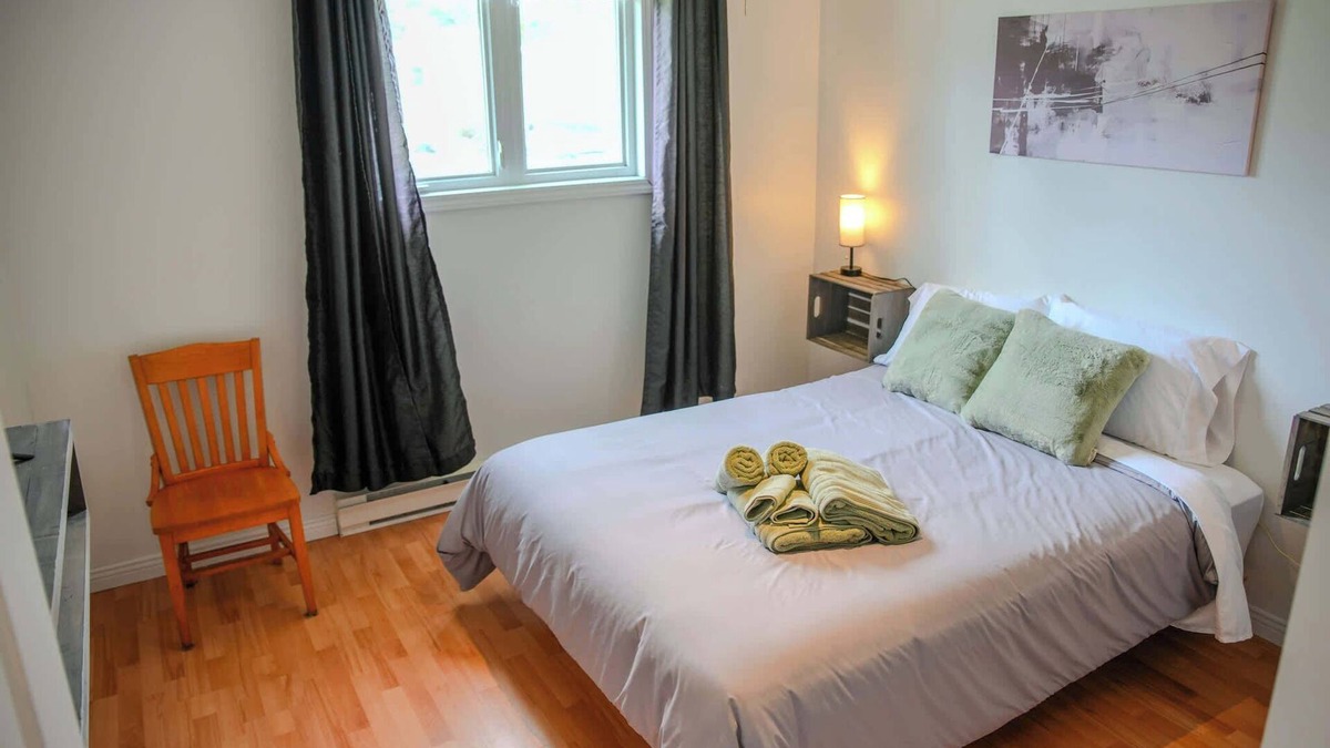 Rouyn-Noranda House | Chambre Privée - Harmonie Boréale
