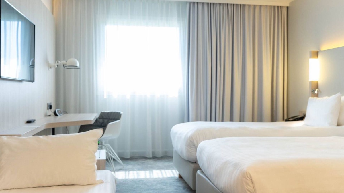 Le Mesnil-Amelot Apartment | Chambre triple | À 4 km de CDG + navette gratuite