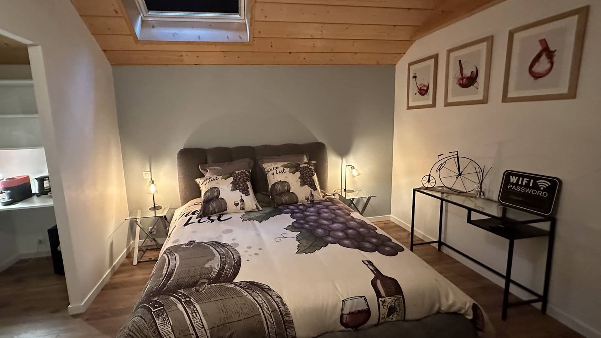 Chaux-Champagny Bed & Breakfast | Chambre Vignoble