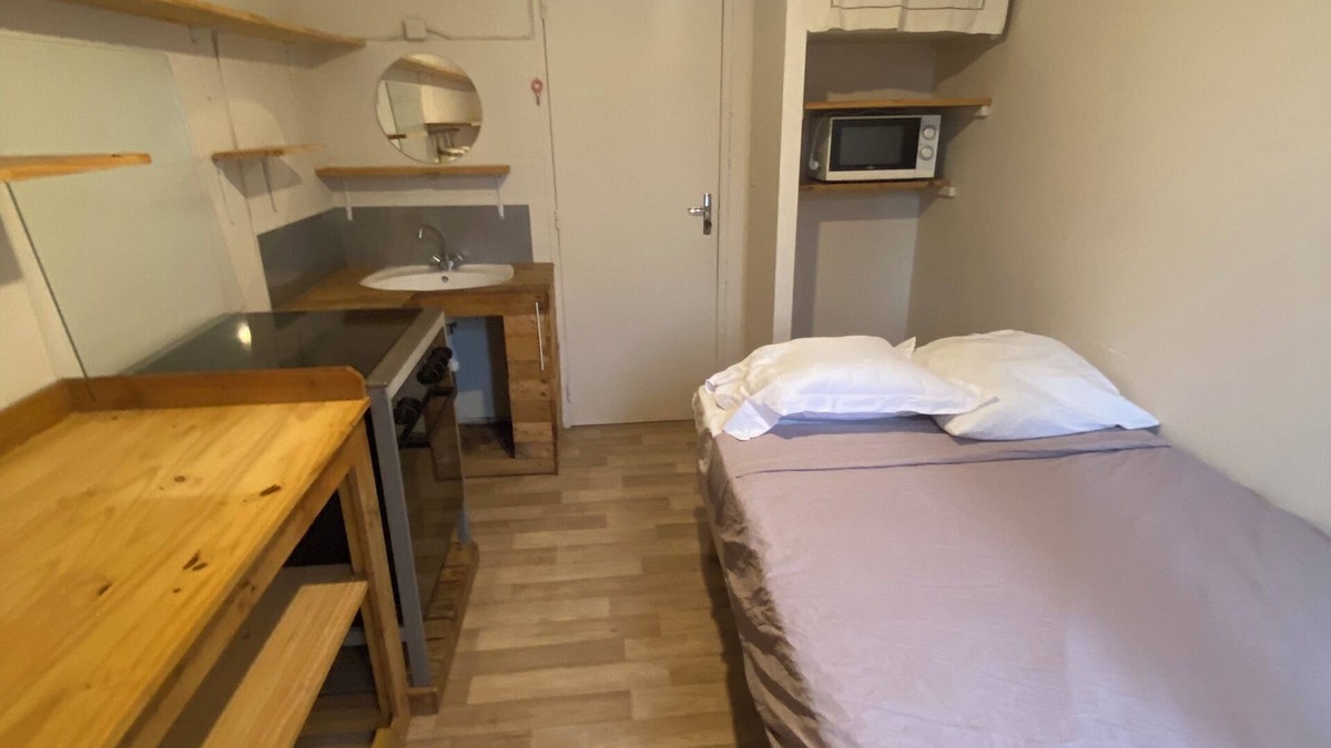L'Isle-Jourdain House | Chambres à Louer Face au Parc de la Marquise