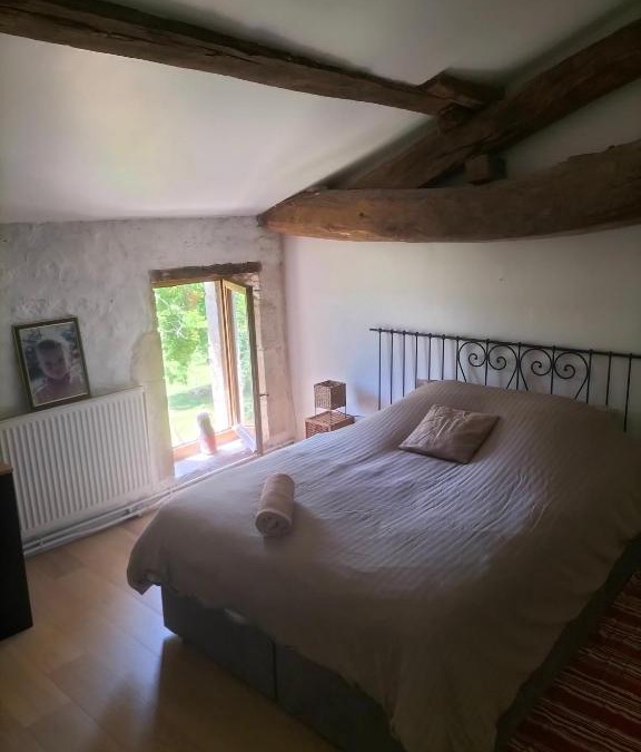 Saint-Martin-De-Lerm Bed & Breakfast | Chambres 2 personnes dans notre maison Girondine