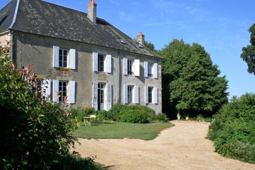 La Guerche-sur-l'Aubois House | Chambres d'hotes du Jay