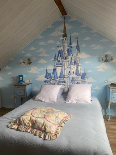 Gueugnon Bed & Breakfast | Chambres d’hôte au Chapeau Claque Cabaret