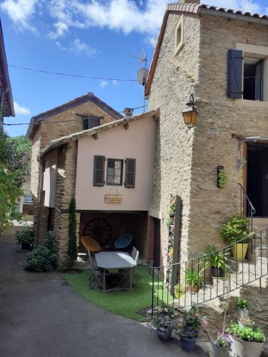 Ambialet Bed & Breakfast | Chambres d'Hôtes Auberg'inn