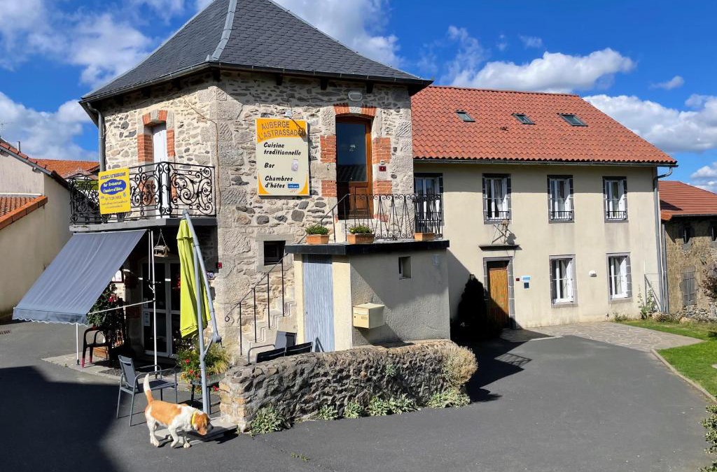 Rezentieres House | Chambres d'hôtes de l'Auberge L'Astrassadou