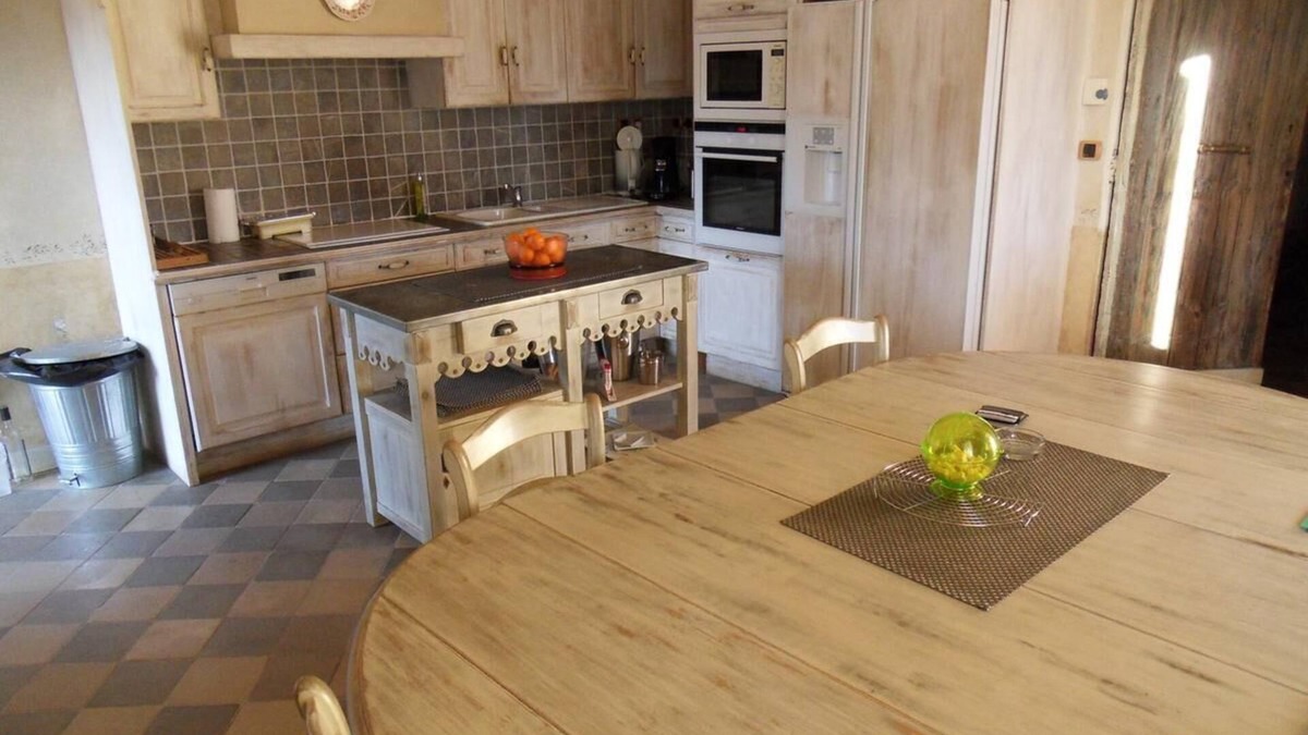 Venelles Bed & Breakfast | Chambres d'hôtes Domaine l'Olibaou