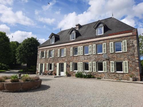 Saint-Lo-d'Ourville Bed & Breakfast | Chambres d'hôtes & Gîtes - Domaine Les Sources