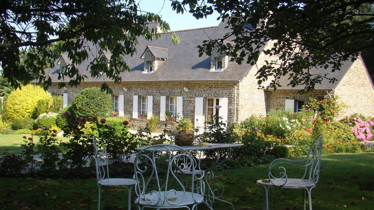 May-sur-Orne Bed & Breakfast | Chambres d'hôtes La Bruyère