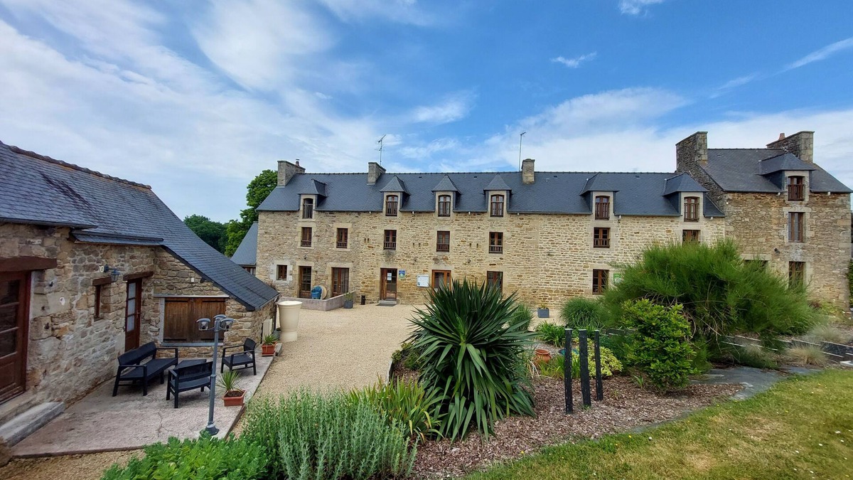 Pleven Bed & Breakfast | Chambres d'Hôtes La Rompardais