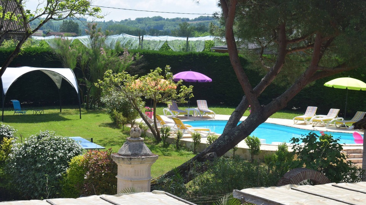 Aiguillon Bed & Breakfast | Chambres d'Hôtes Le Baraillot