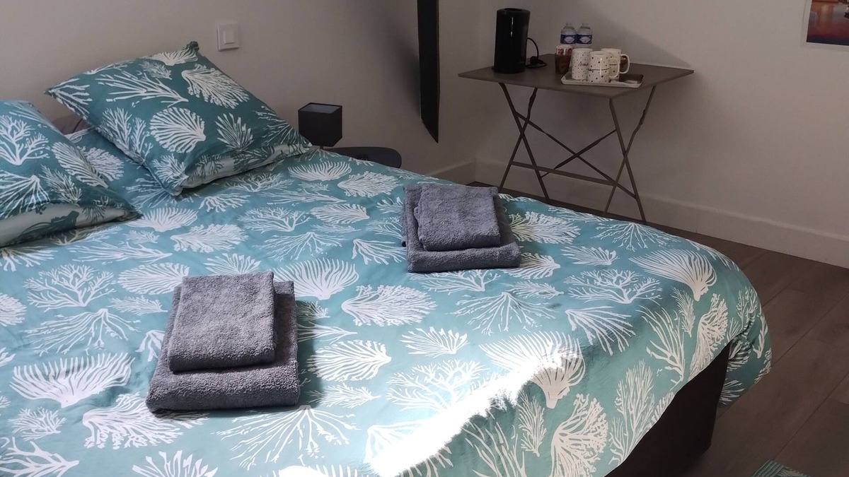 Pons Bed & Breakfast | Chambres D'hotes Avec Petit Déjeuner Proche Sortie 40 Autoroute A10